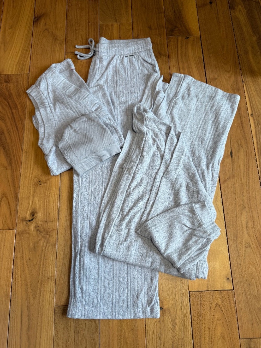 La Vie en Rose 4-Piece Lounge Pyjama Set | Lavender Grey Rib Knit Size M